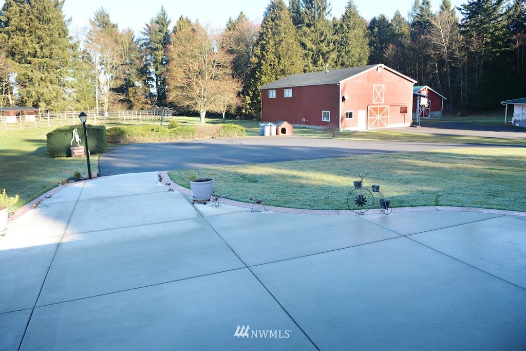 19931 County Line Road Mount Vernon, WA 98273 - Photo 14 of 24 Gallery Image 14