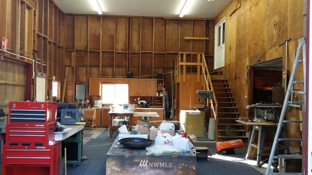 19931 County Line Road Mount Vernon, WA 98273 - Photo 17 of 24 Gallery Image 17