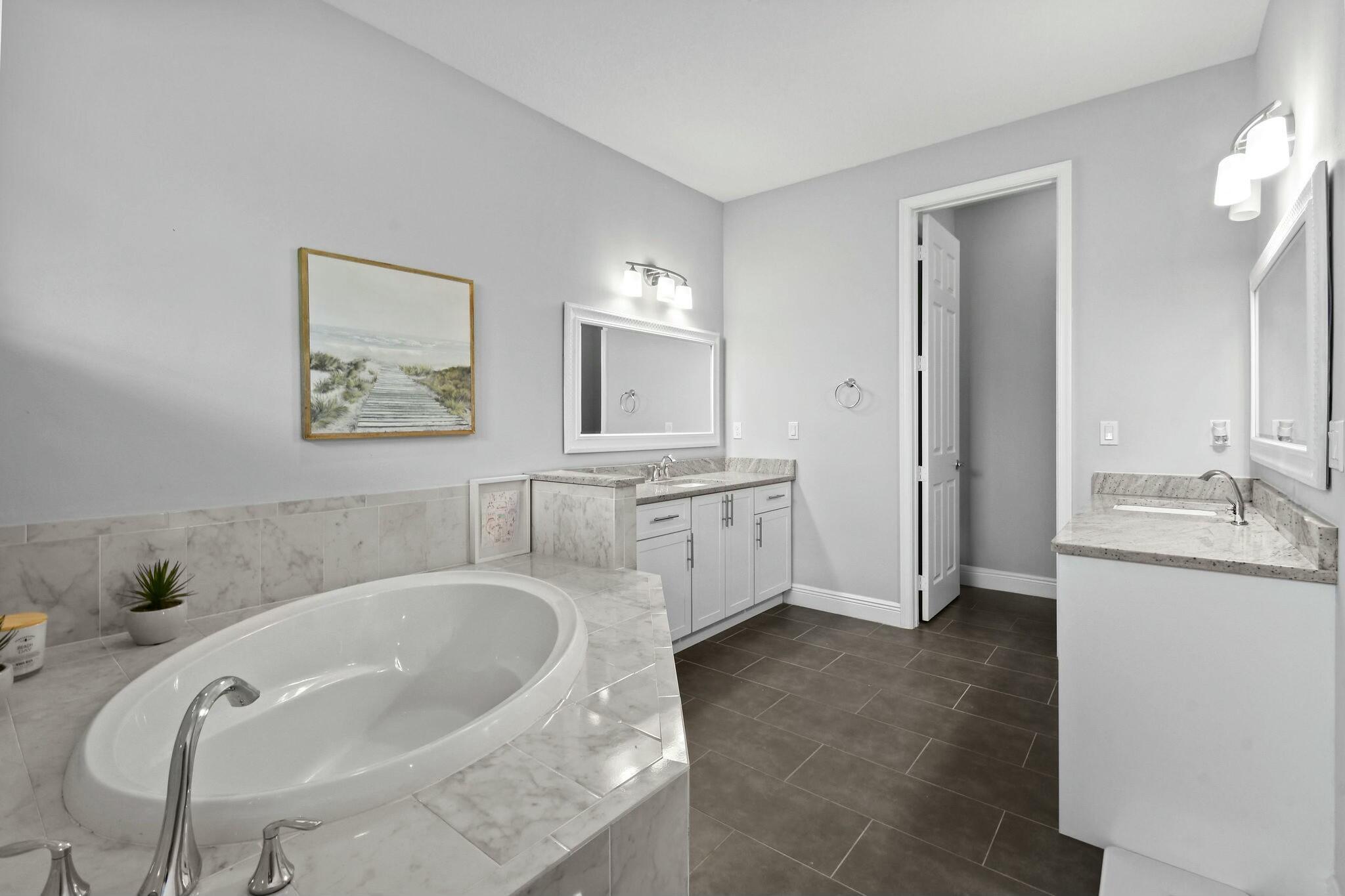 3214 Southwest Constellation Road Port St. Lucie, FL 34953 - Photo 27 of 50 Master Bathroom