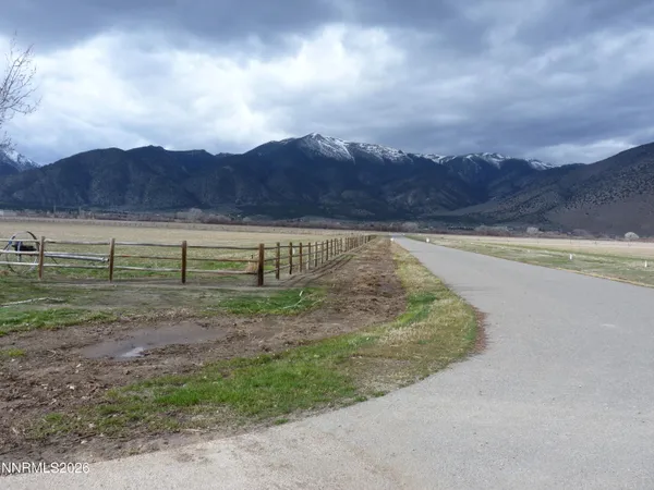 $250,000 | 101 Oreana Peak Road, Smith Valley, NV 89444