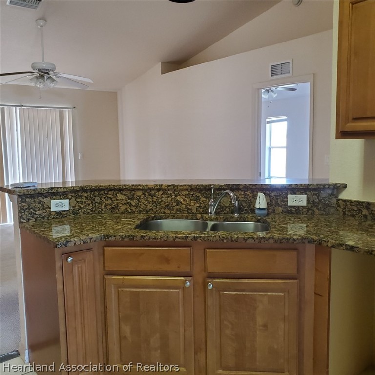 2611 West Rochester Road Avon Park, FL 33825 - Photo 9 of 22 Gallery Image 9