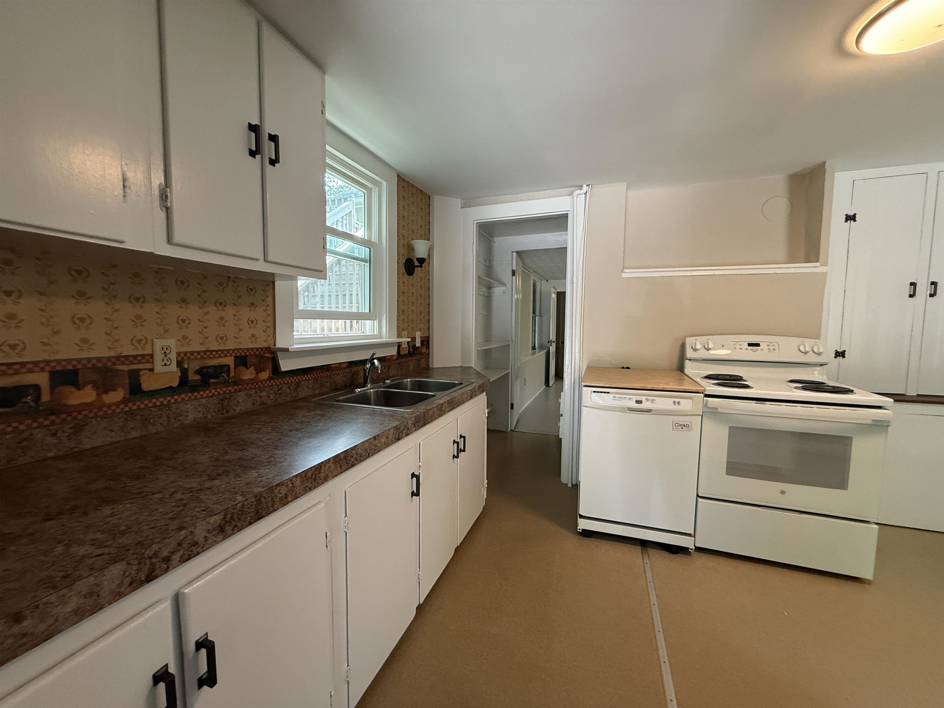 30 High Street, Unit 1 Exeter, NH 03833 - Photo 3 of 17