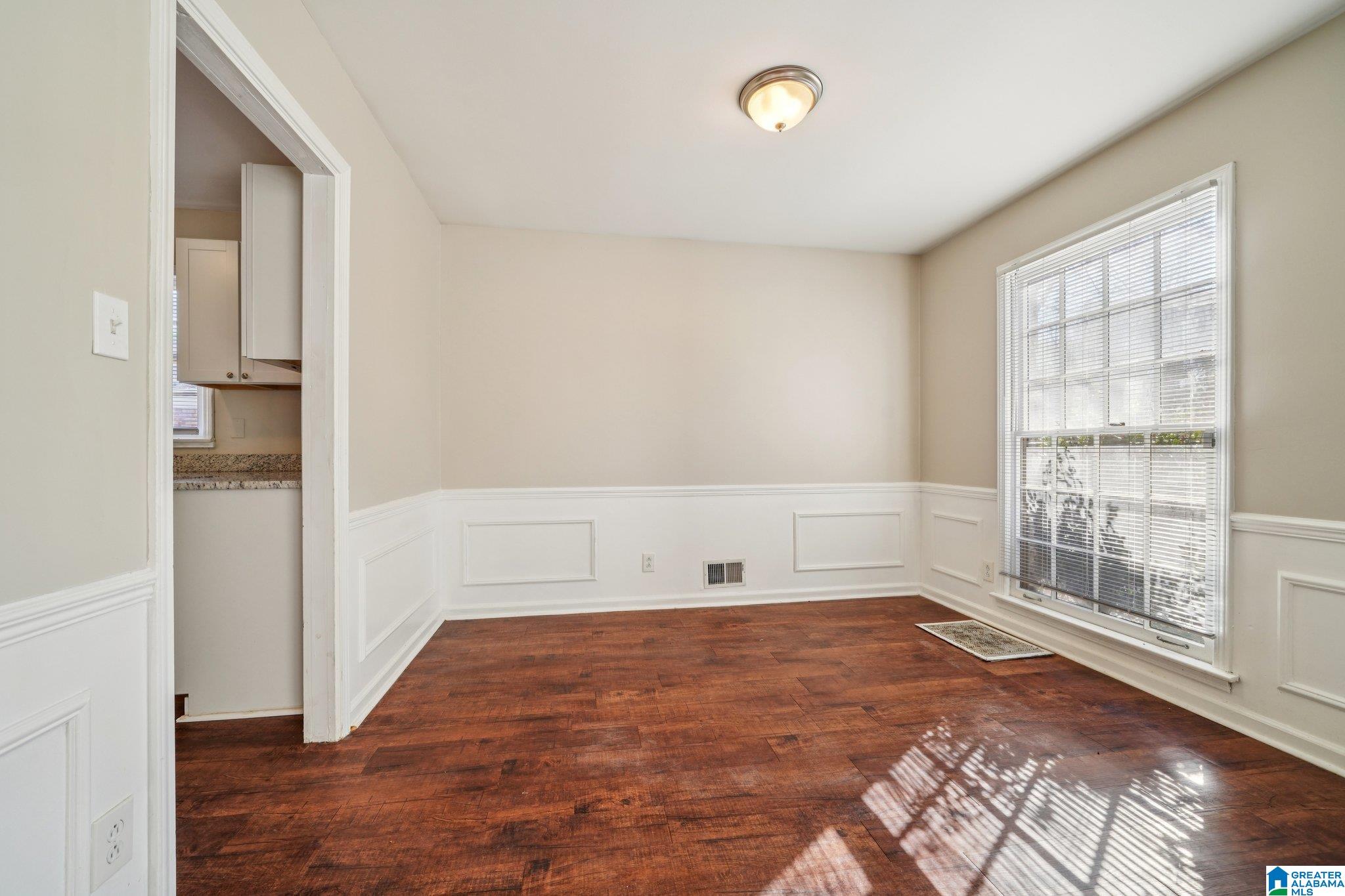 908 Rockingham Road Birmingham, AL 35235 - Photo 23 of 59