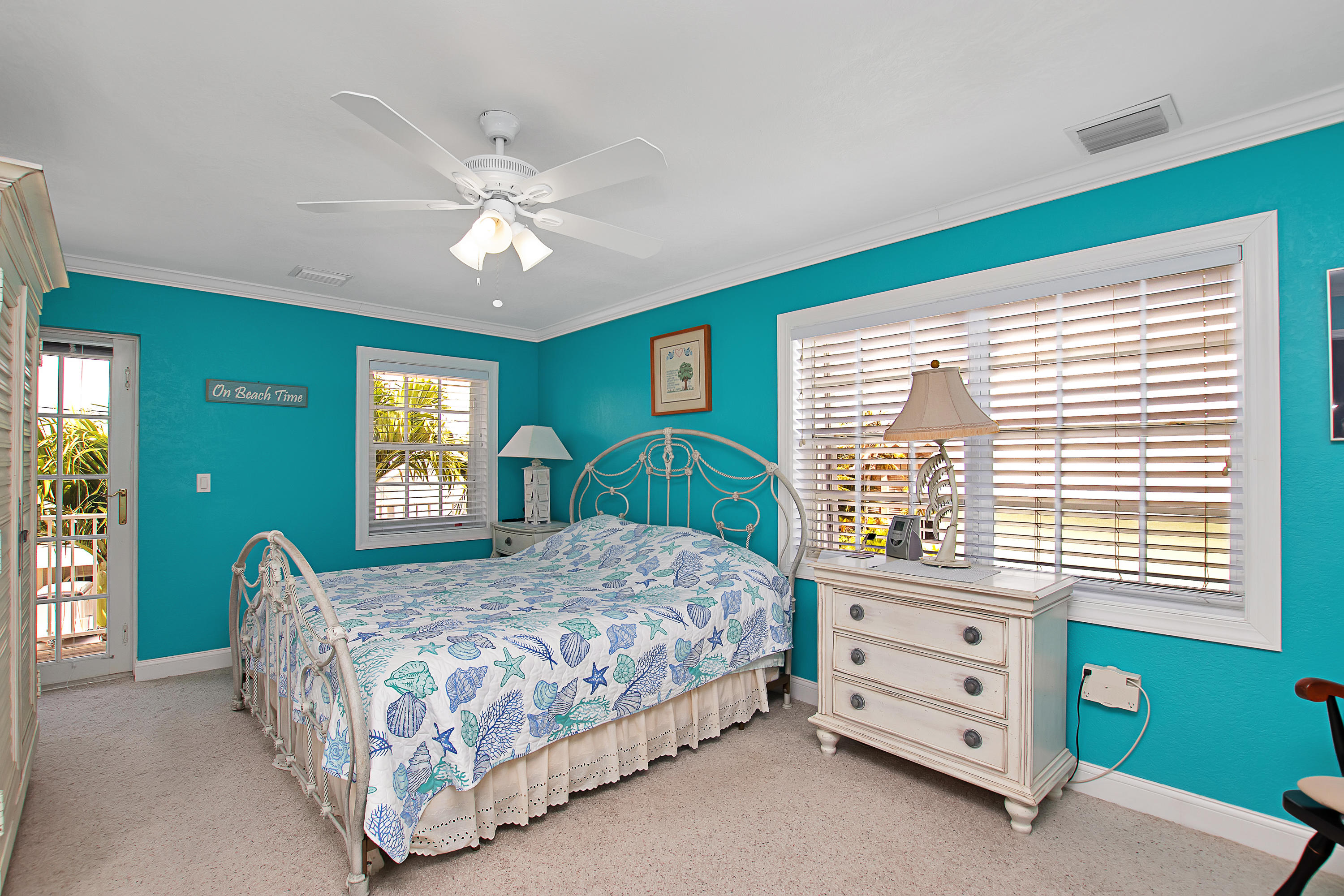 28564 Captain Kidd Road Summerland Key, FL 33042 - Photo 28 of 55 Master / 3rd bedroom 1, 2nd floor