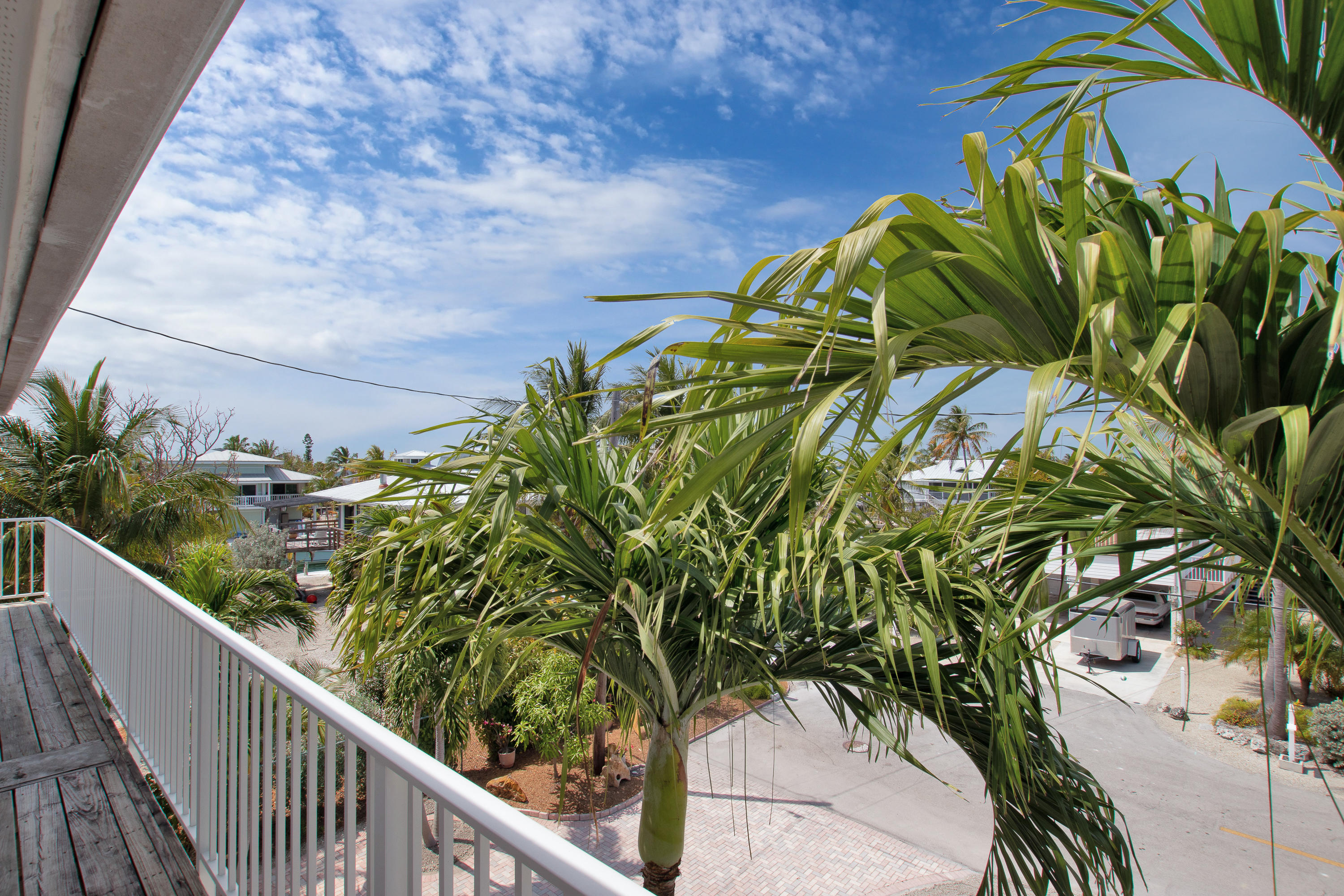 28564 Captain Kidd Road Summerland Key, FL 33042 - Photo 37 of 55 2nd floor balcony