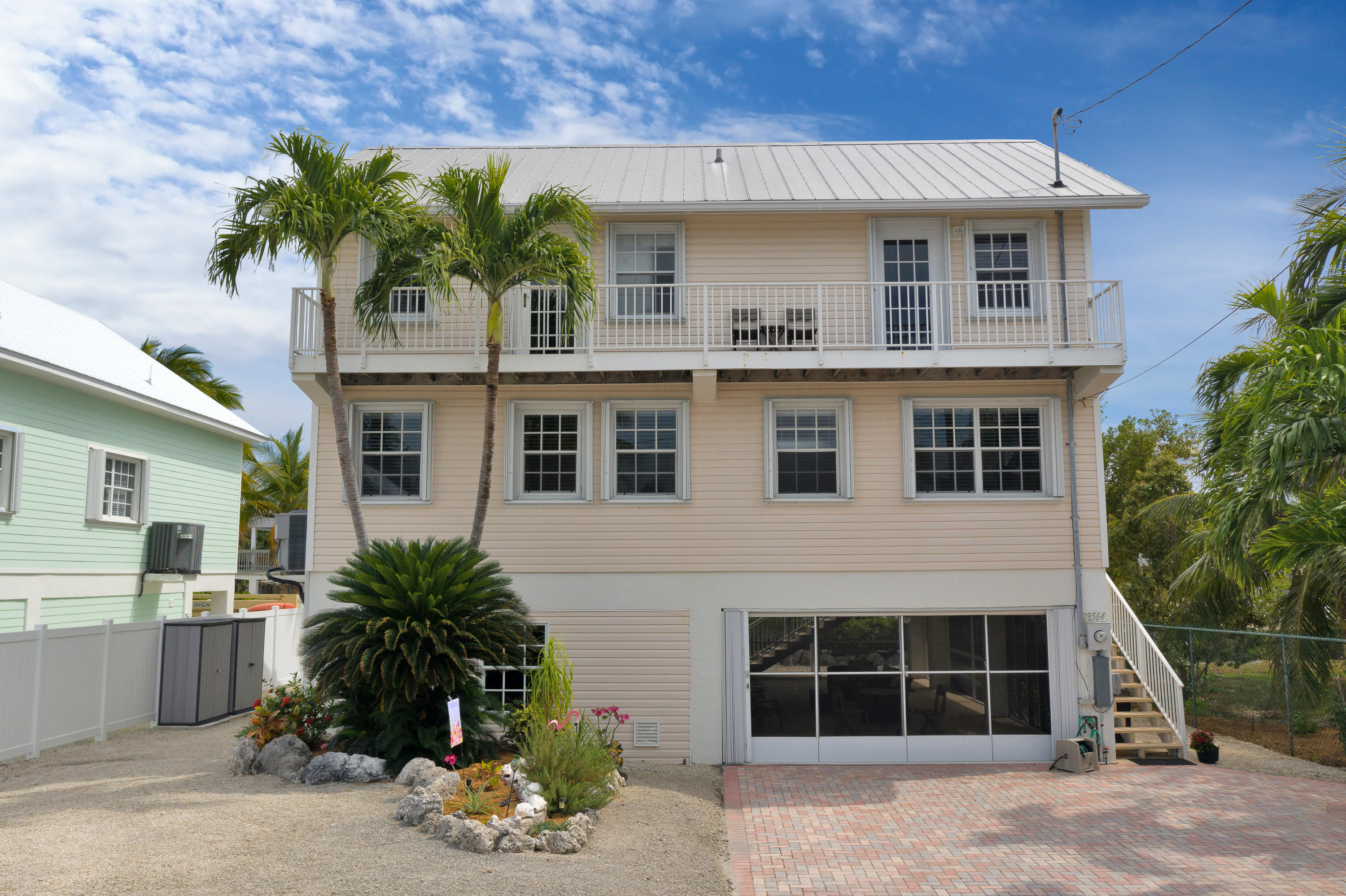28564 Captain Kidd Road Summerland Key, FL 33042 - Photo 5 of 55 Front 1