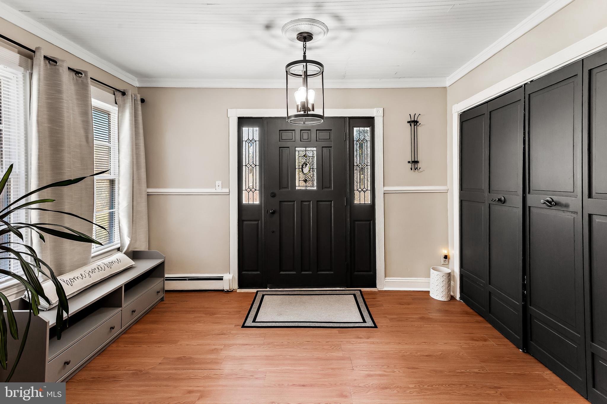 11914 Jericho Road Kingsville, MD 21087 - Photo 13 of 71 Spacious entryway