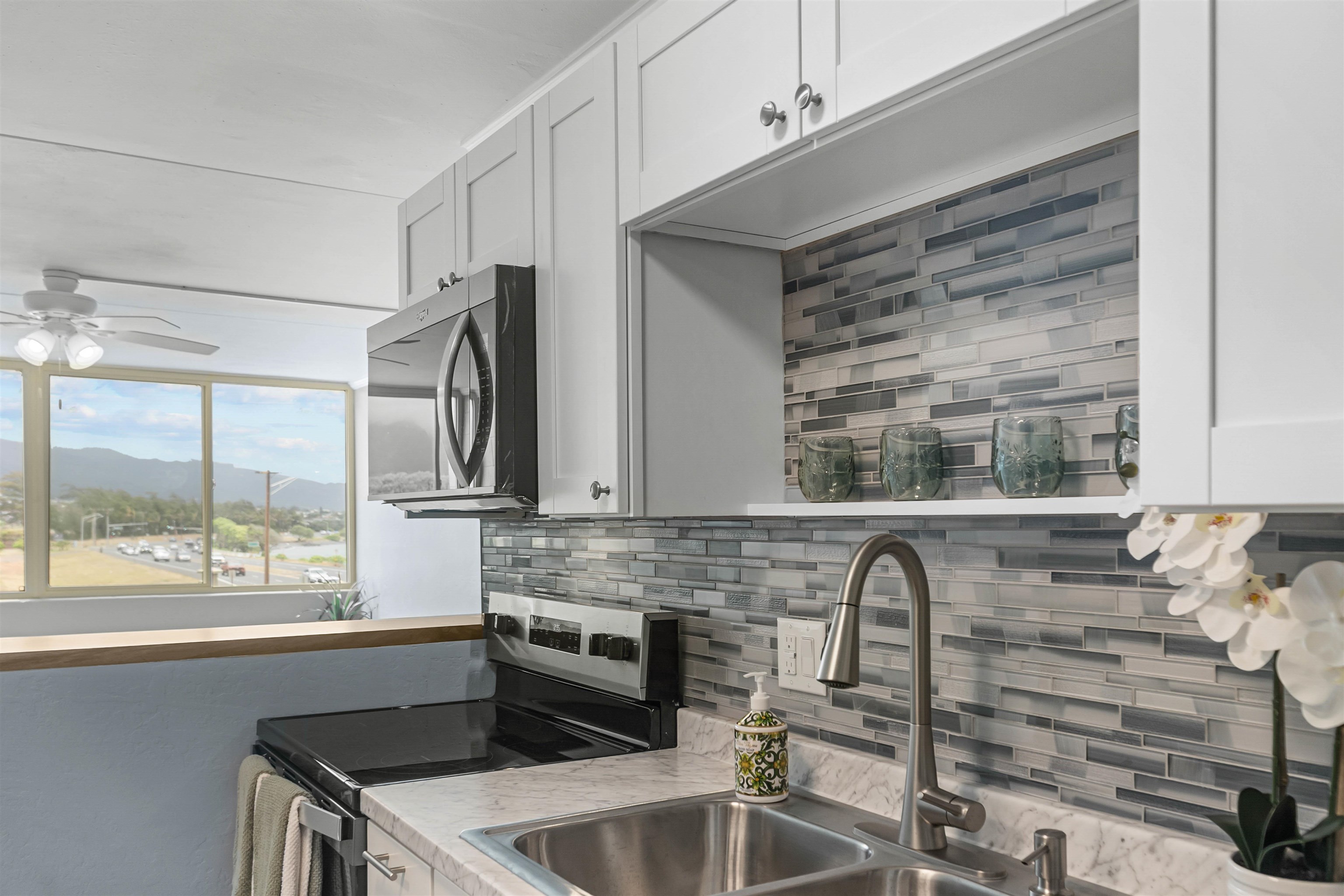 111 Kahului Beach Road, Unit D328 Kahului, HI 96732 - Photo 3 of 27