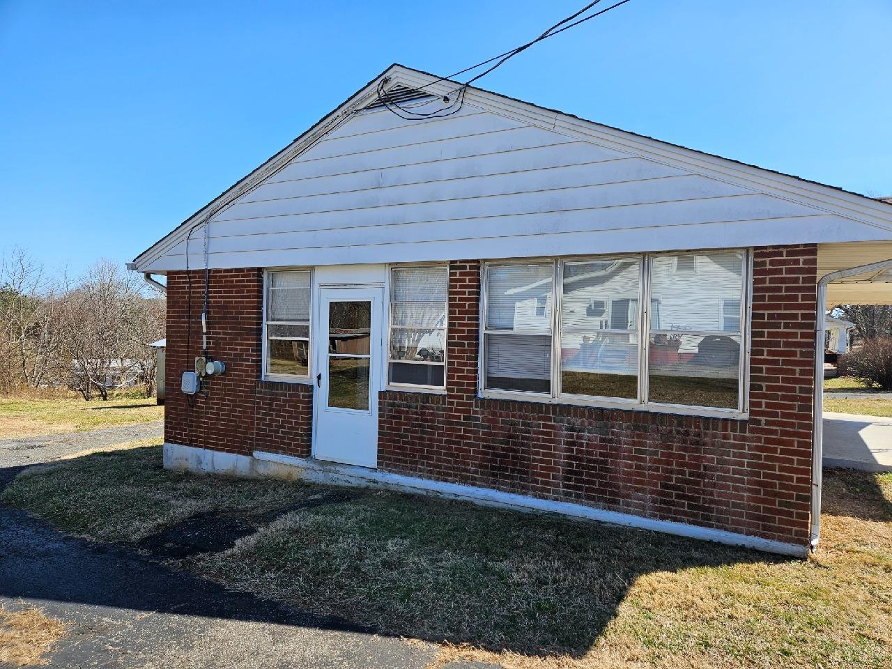 2497 Grit Road Hurt, VA 24563 - Photo 12 of 12 Gallery Image 12