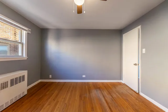 $1,700 | 7718 South Jeffery Boulevard, Unit 3, Chicago, IL 60649