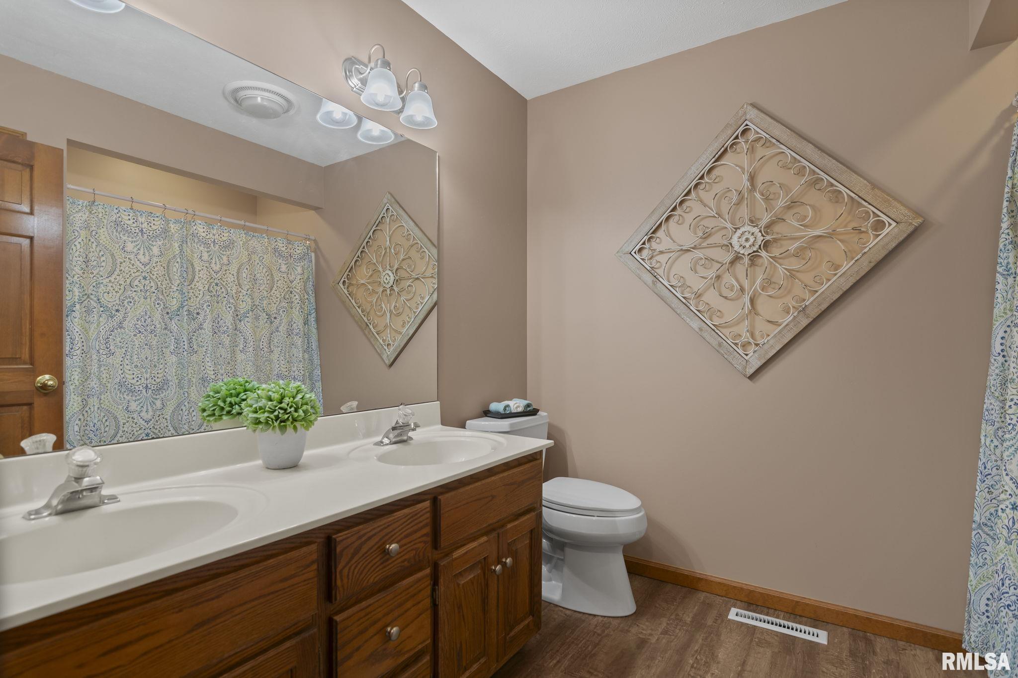 4116 McGregor Lane Springfield, IL 62711 - Photo 15 of 29 Gallery Image 15