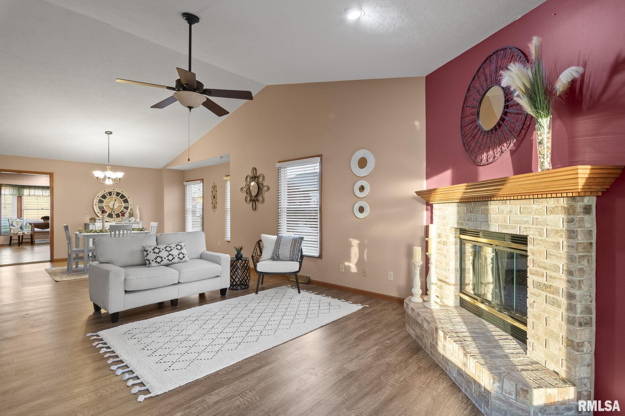 4116 McGregor Lane Springfield, IL 62711 - Photo 4 of 29 Gallery Image 4