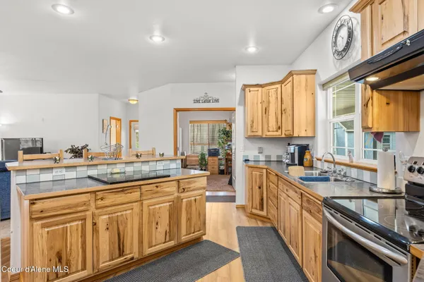 $750,000 | 911 French Gulch Road, Kingston, ID 83839