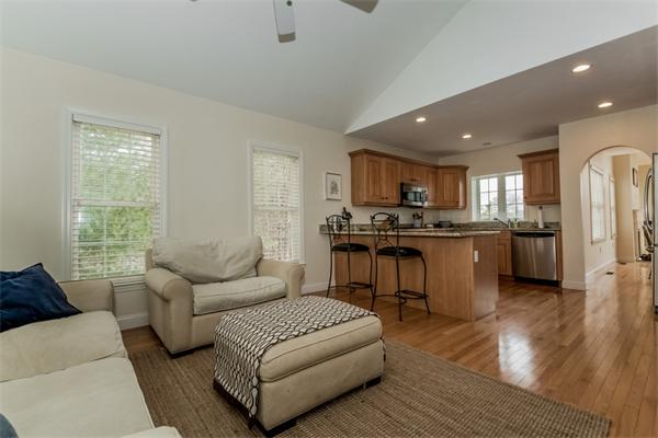 28 Prestwick Road, Unit 186 Bourne, MA 02532 - Photo 8 of 21