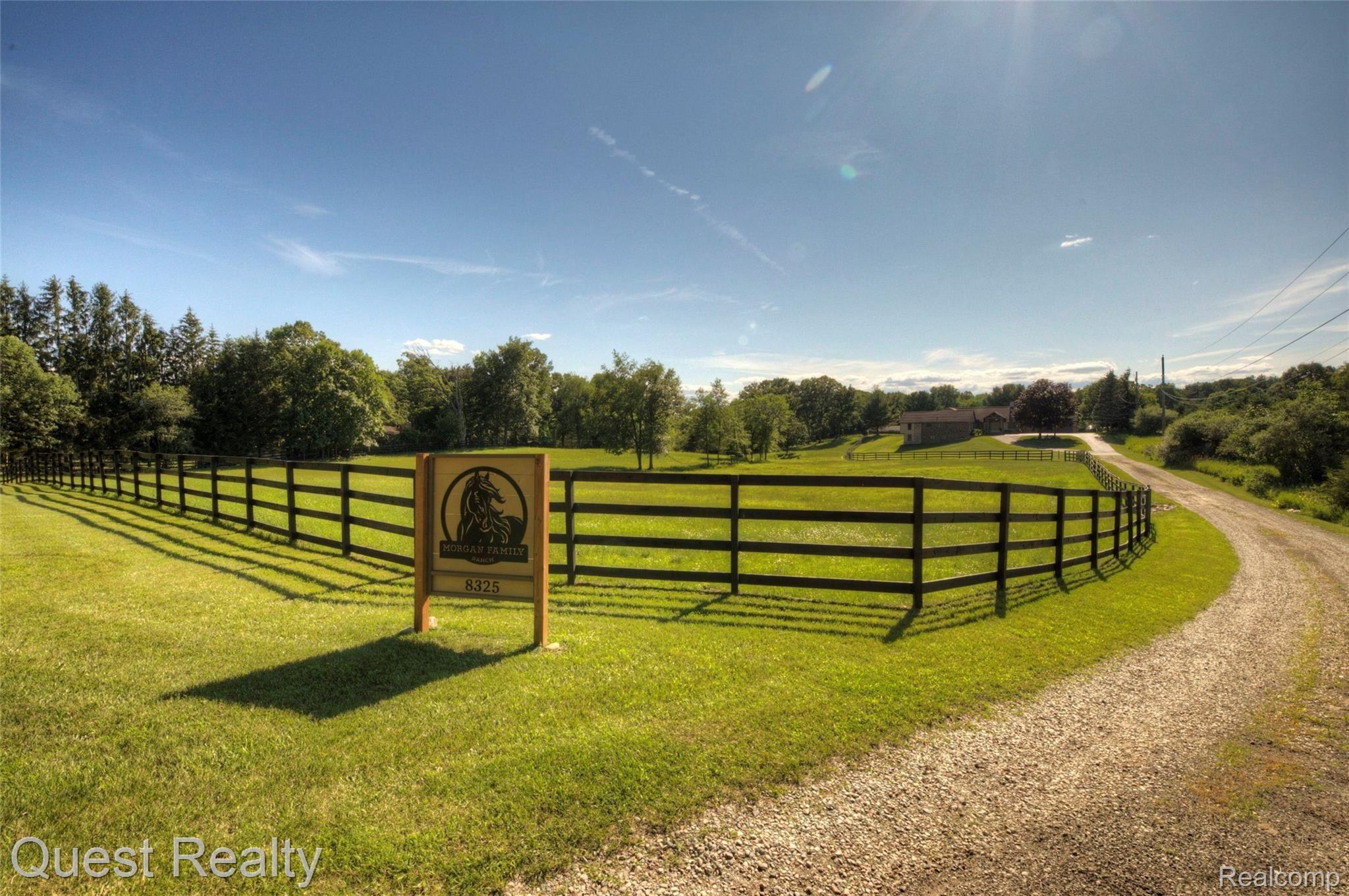 8325 Allen Road Clarkston, MI 48348 - Photo 8 of 79 4H8A8770_1_2.jpg