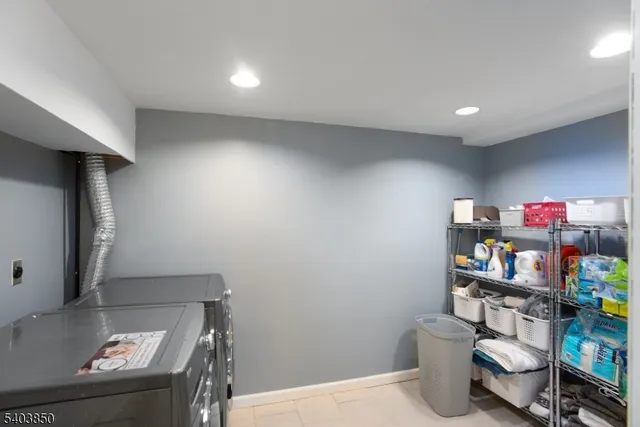 $639,000 | 13-15 Park Avenue, Green Brook, NJ 08812