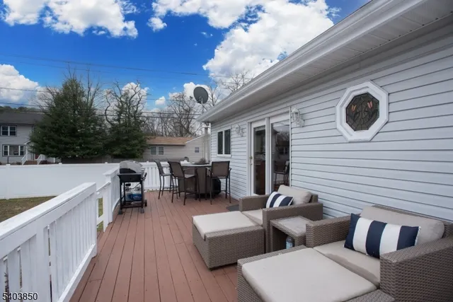 $639,000 | 13-15 Park Avenue, Green Brook, NJ 08812