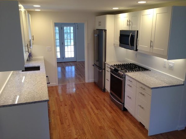 17 Mills Point, Unit 17 Middleton, MA 01949 - Photo 4 of 11 Gallery Image 4