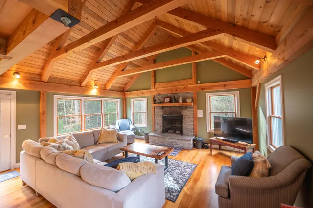 $725,000 | 145 Shearer Hill Road, Wilmington, VT 05363