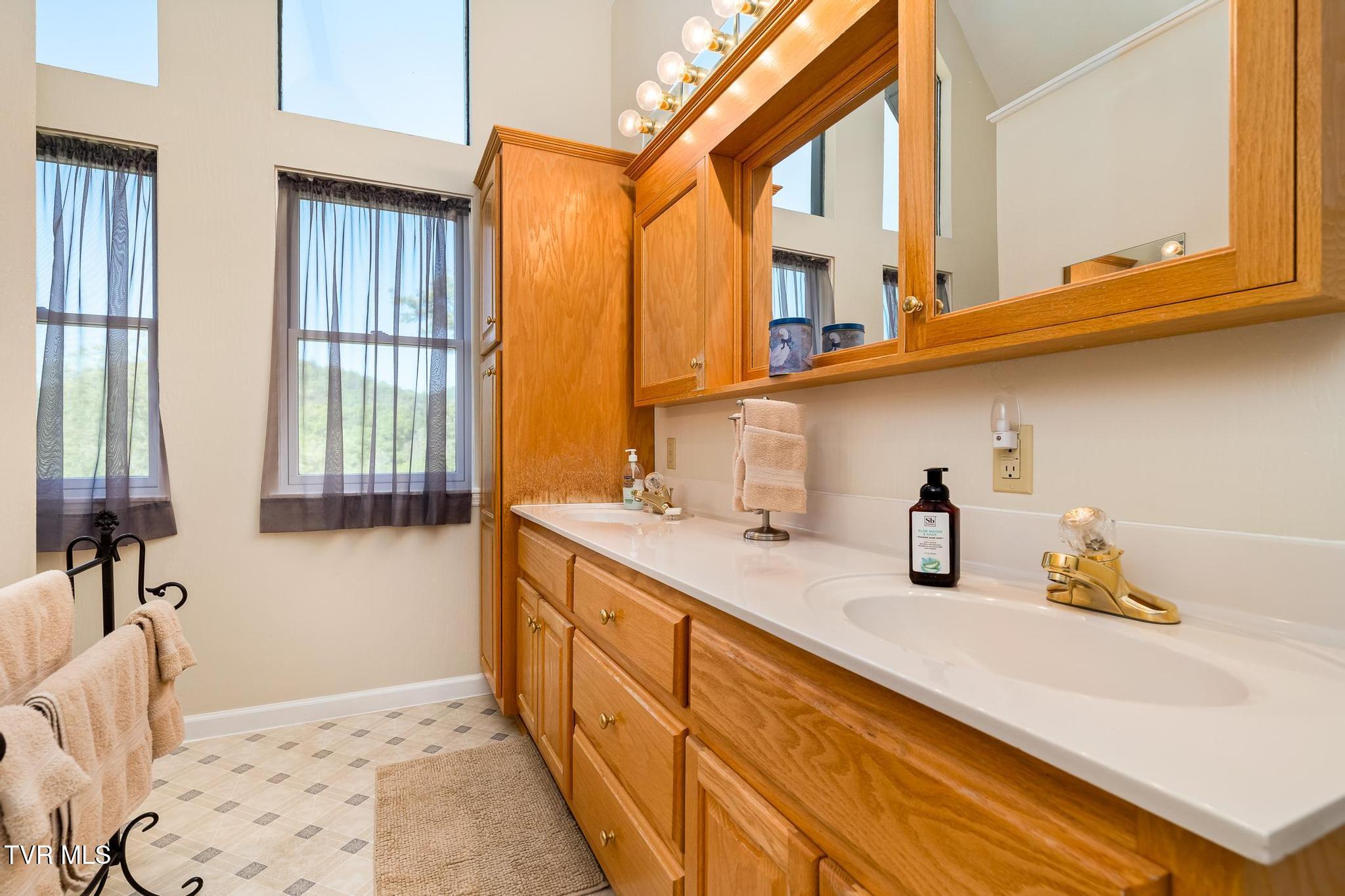 336 Mack Branch Road Mountain City, TN 37683 - Photo 68 of 94 336 Mack Branch Road (100 of 109)