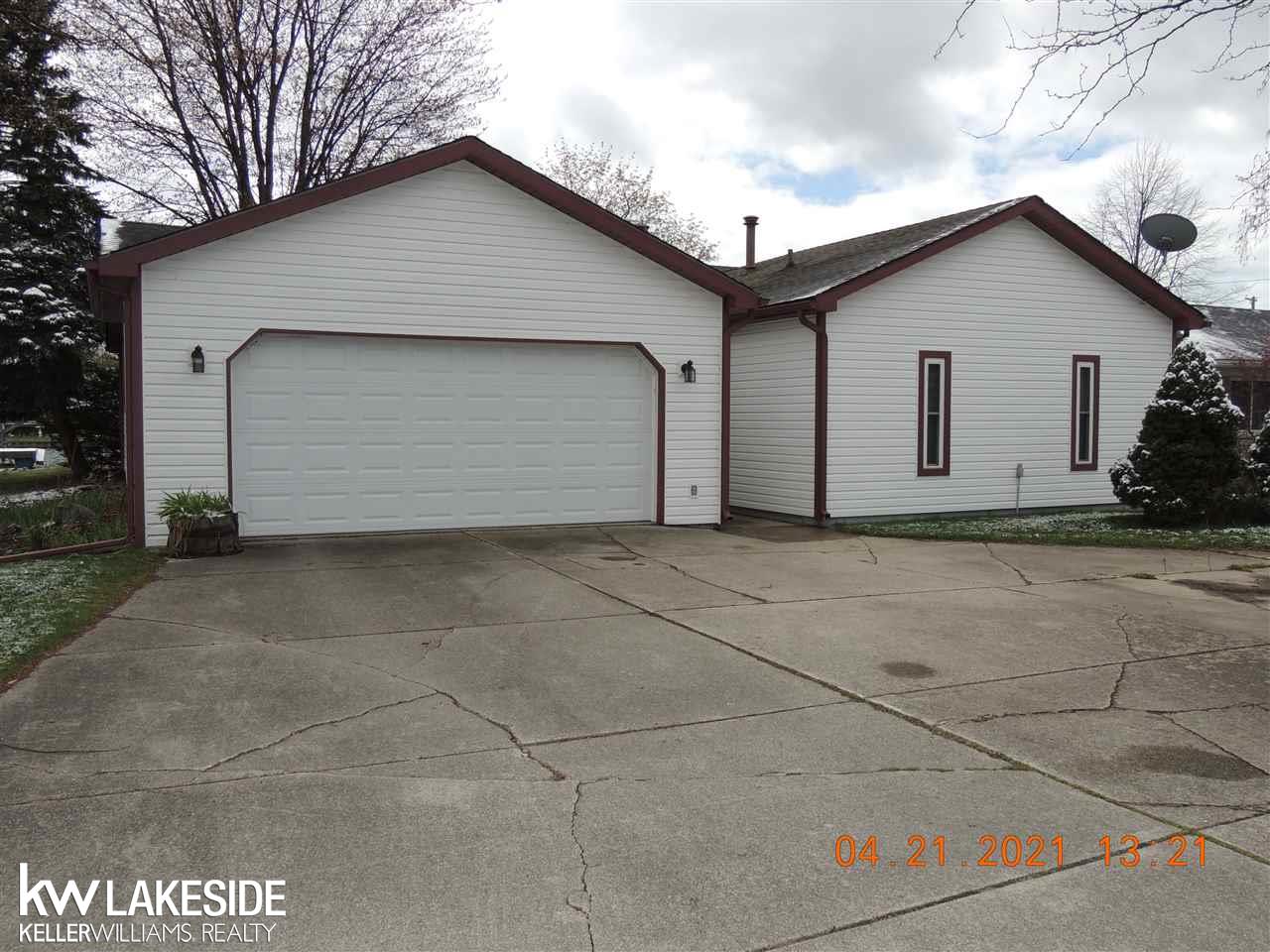 7287 Bluebill Road Algonac, MI 48001 - Photo 1 of 21 50039561.JPG