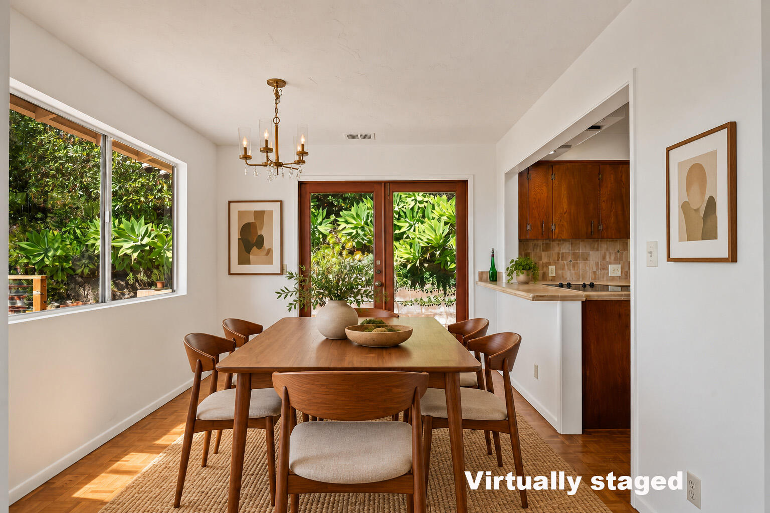 700 Chiquita Road Santa Barbara, CA 93103 - Photo 10 of 36 Dining_Virtually Staged