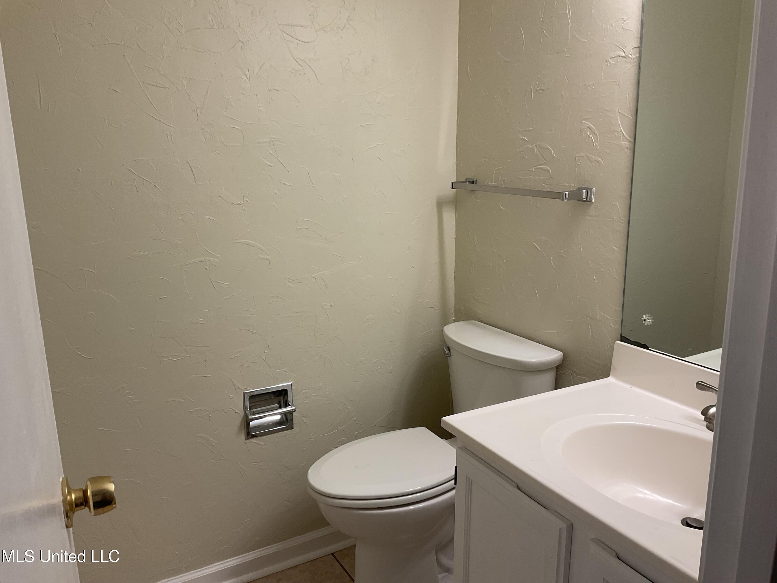 139 Lakebend Circle Brandon, MS 39042 - Photo 10 of 12 IMG_0330