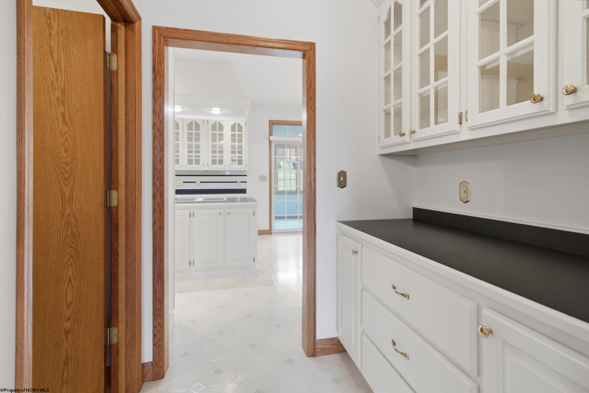 2019 Tanglewood Road Bridgeport, WV 26330 - Photo 16 of 41 Gallery Image 16