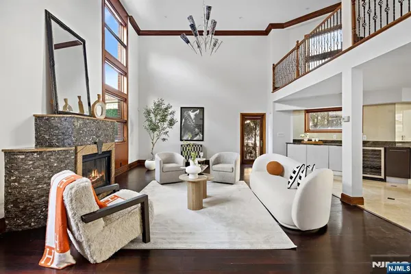 $1,995,000 | 1286 River Road, Edgewater, NJ 07020