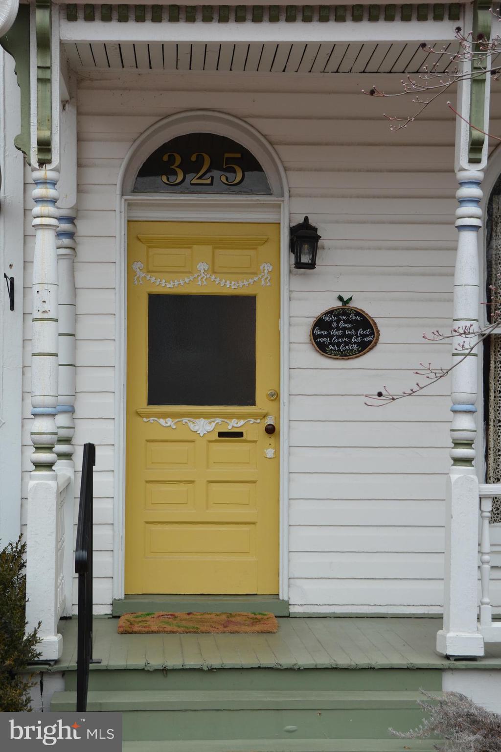 325 East 3rd Street Frederick, MD 21701 - Photo 4 of 54