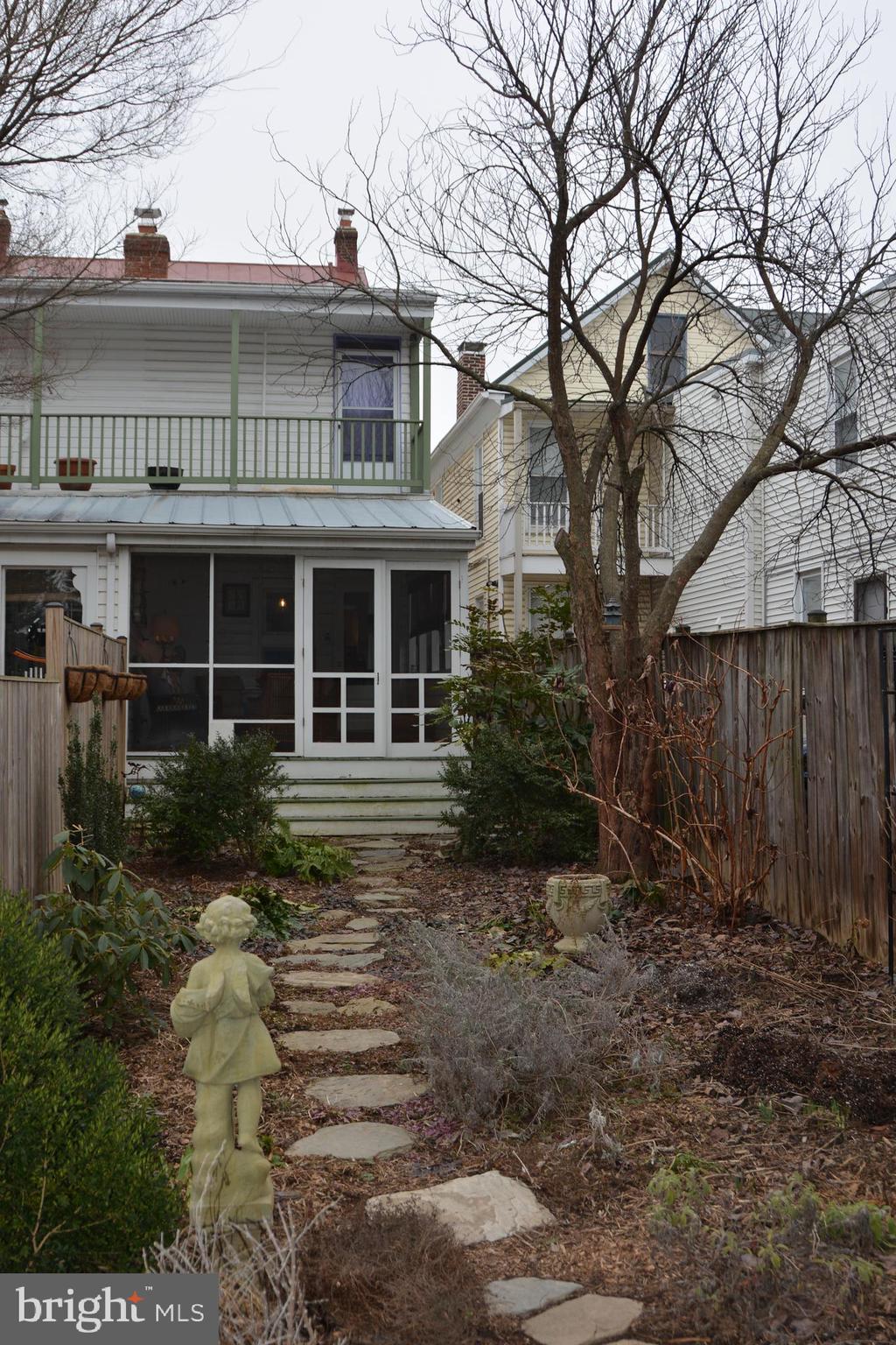 325 East 3rd Street Frederick, MD 21701 - Photo 46 of 54 Balcony on upper floor