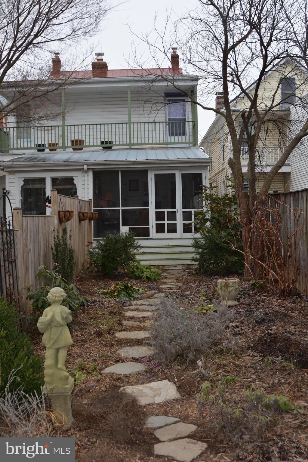 325 East 3rd Street Frederick, MD 21701 - Photo 48 of 54