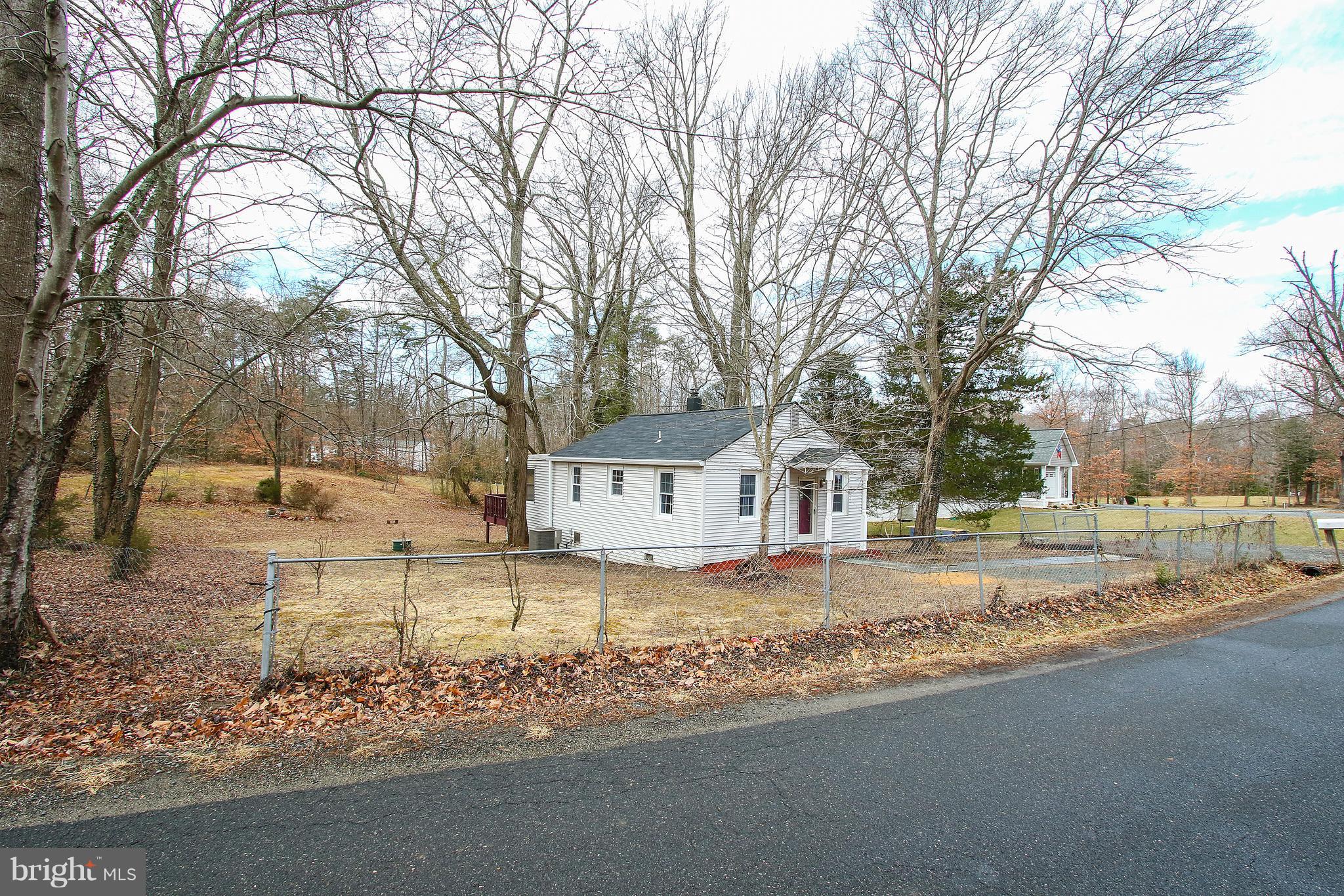 8121 Sinclair Mill Road Manassas, VA 20112 - Photo 1 of 17 View
