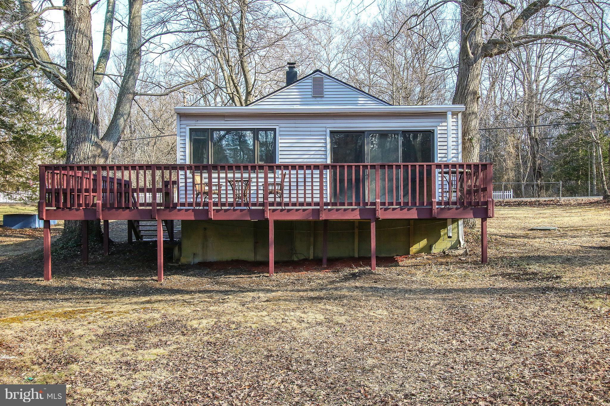 8121 Sinclair Mill Road Manassas, VA 20112 - Photo 14 of 17 Exterior (Rear)