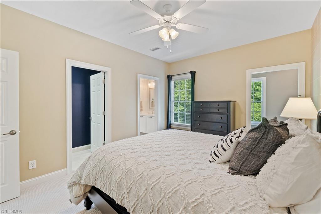 350 Abbotts Crossing High Point, NC 27265 - Photo 35 of 46