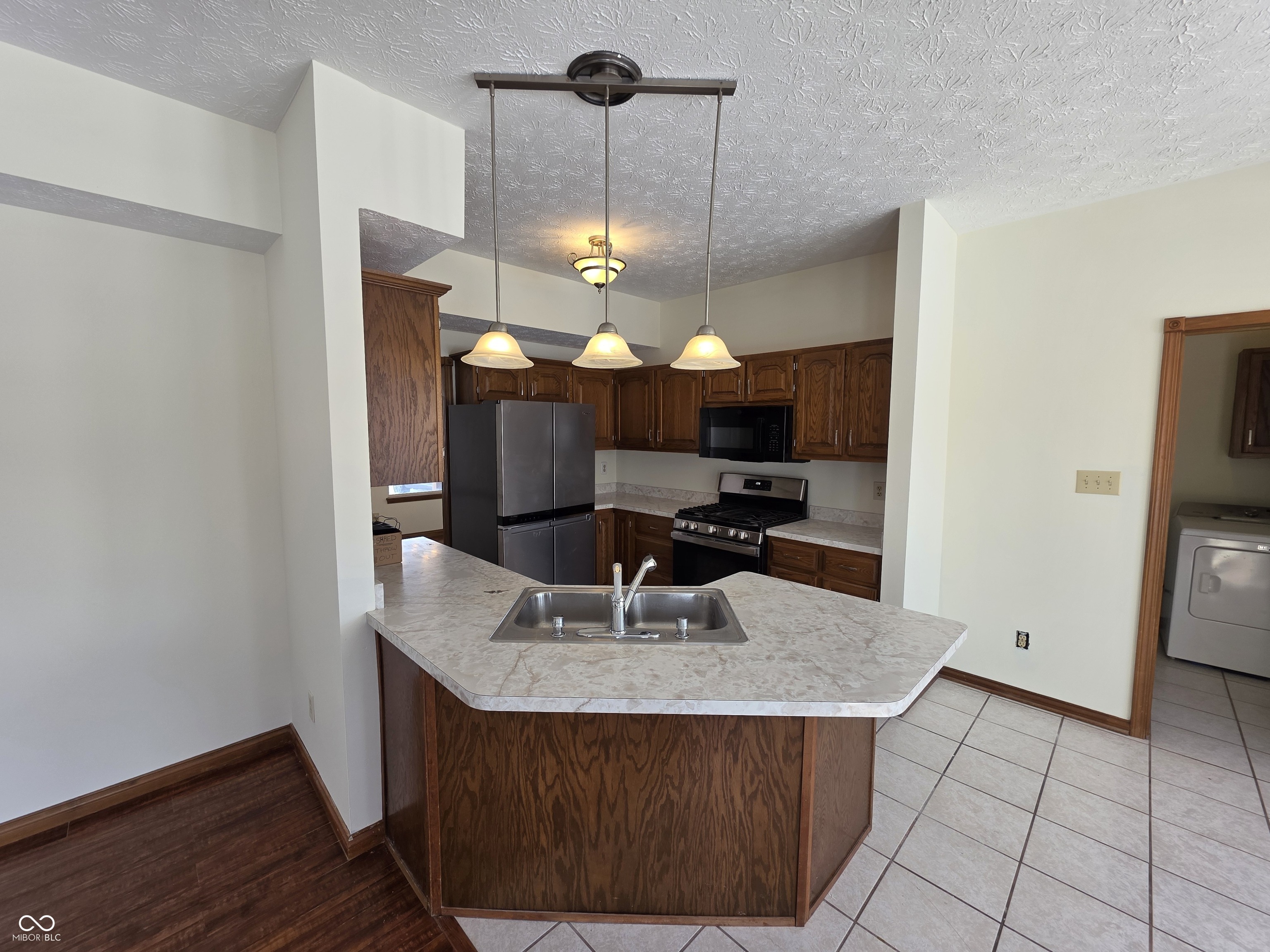 54 Spring Lake Court Trafalgar, IN 46181 - Photo 11 of 83