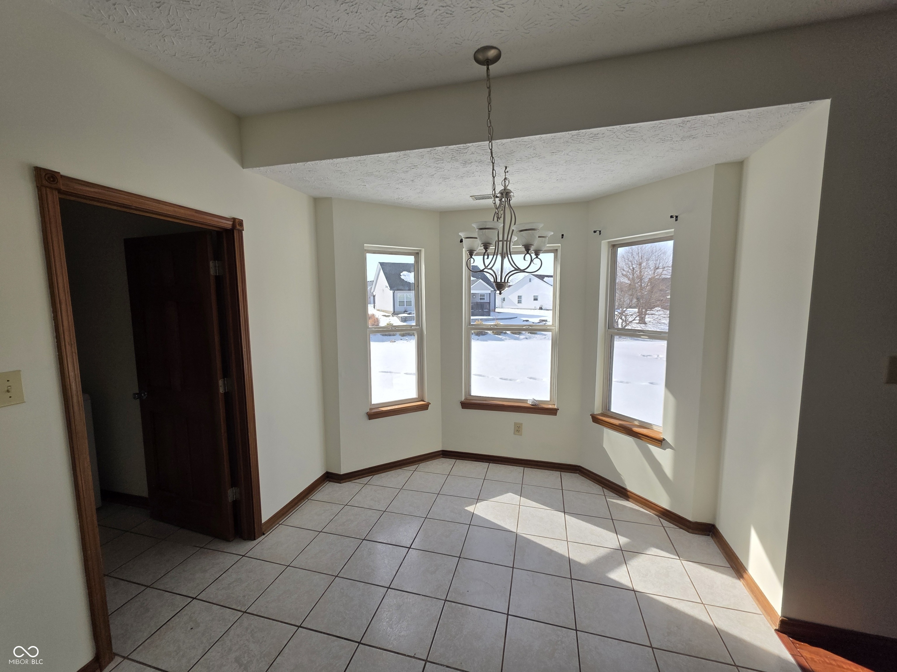 54 Spring Lake Court Trafalgar, IN 46181 - Photo 17 of 83