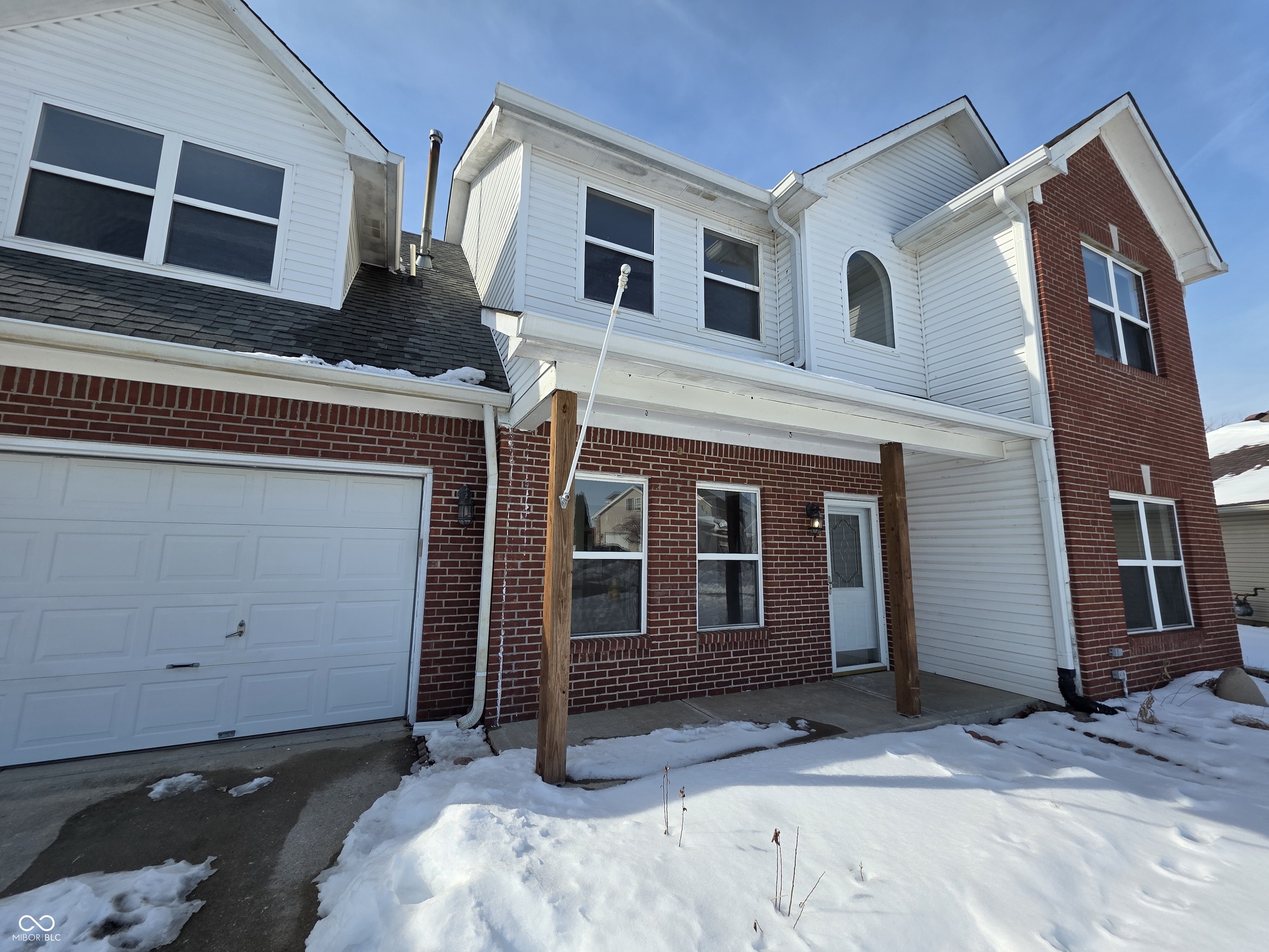 54 Spring Lake Court Trafalgar, IN 46181 - Photo 4 of 83