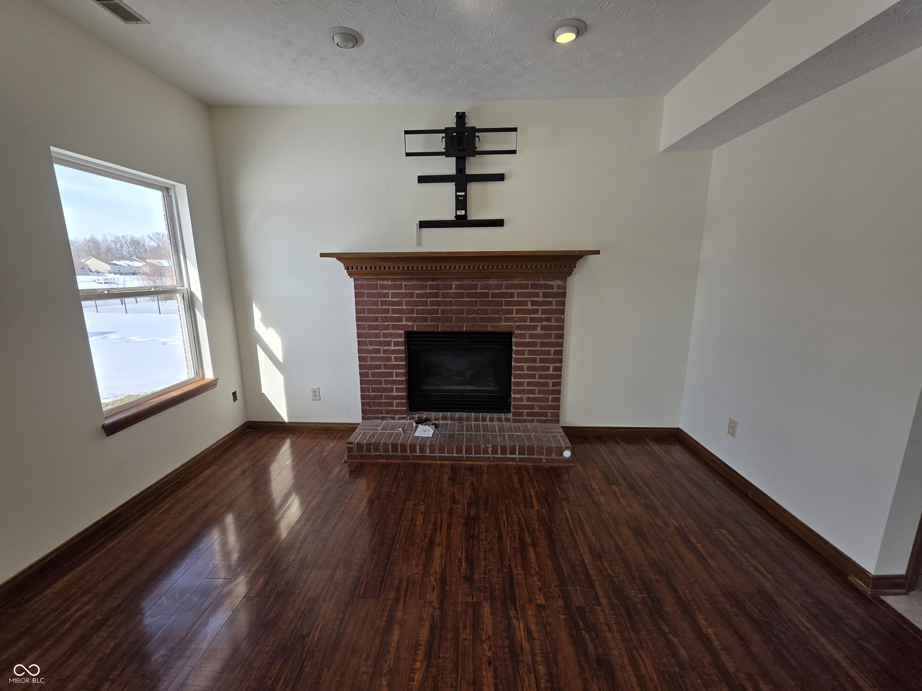 54 Spring Lake Court Trafalgar, IN 46181 - Photo 8 of 83