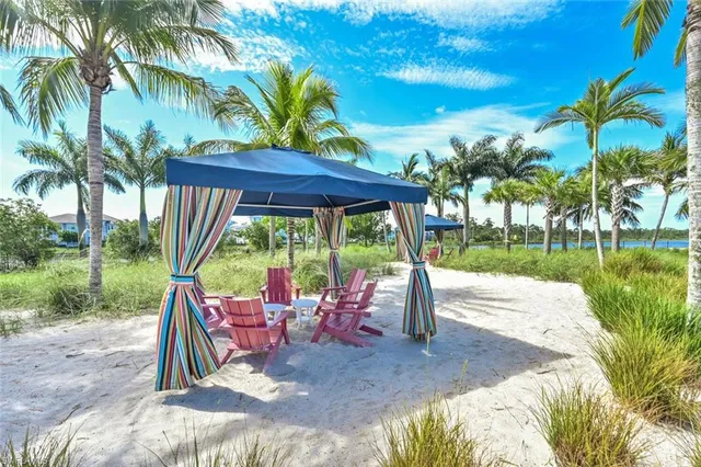 a view of a garden with houses