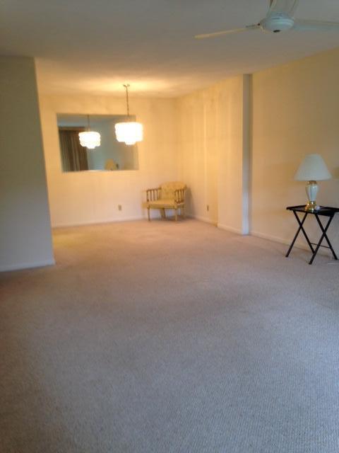 1111 South Ocean Boulevard, Unit 118 Boca Raton, FL 33432 - Photo 4 of 8 Dining area