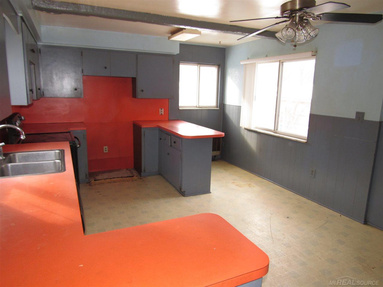7260 Stephens Center Line, MI 48015 - Photo 23 of 40 Gallery Image 23