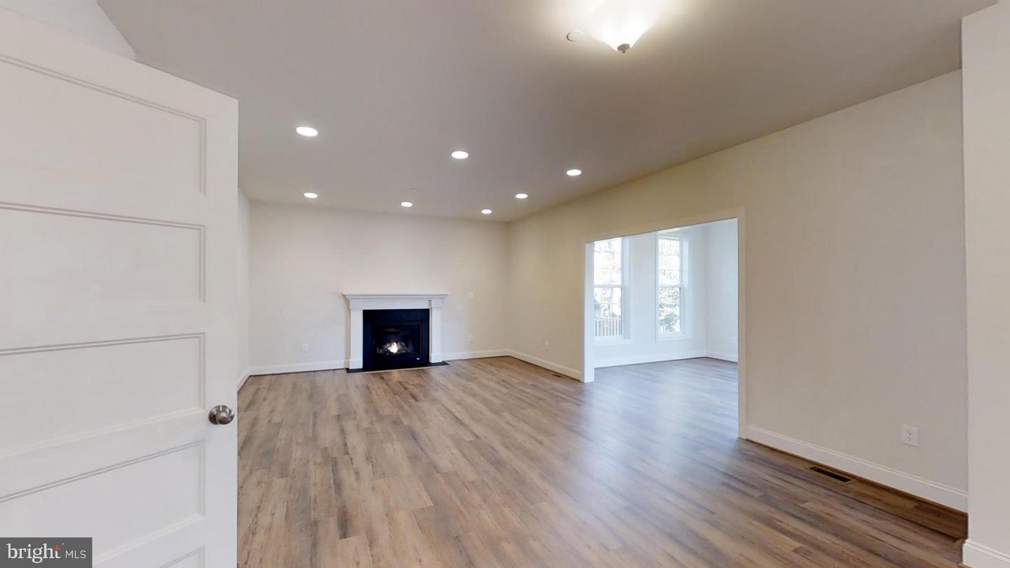 1402 Disney Avenue Severn, MD 21144 - Photo 5 of 21 Living Room - Options Shown