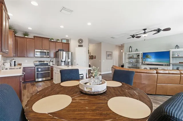 $399,900 | 12122 Rambling Stream Drive, Riverview, FL 33569