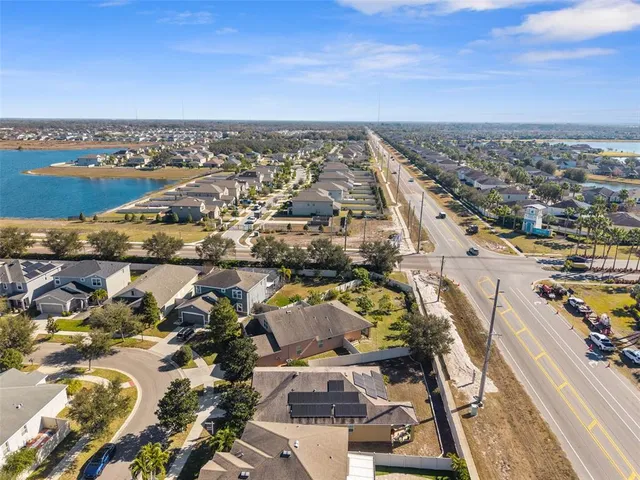 $399,900 | 12122 Rambling Stream Drive, Riverview, FL 33569