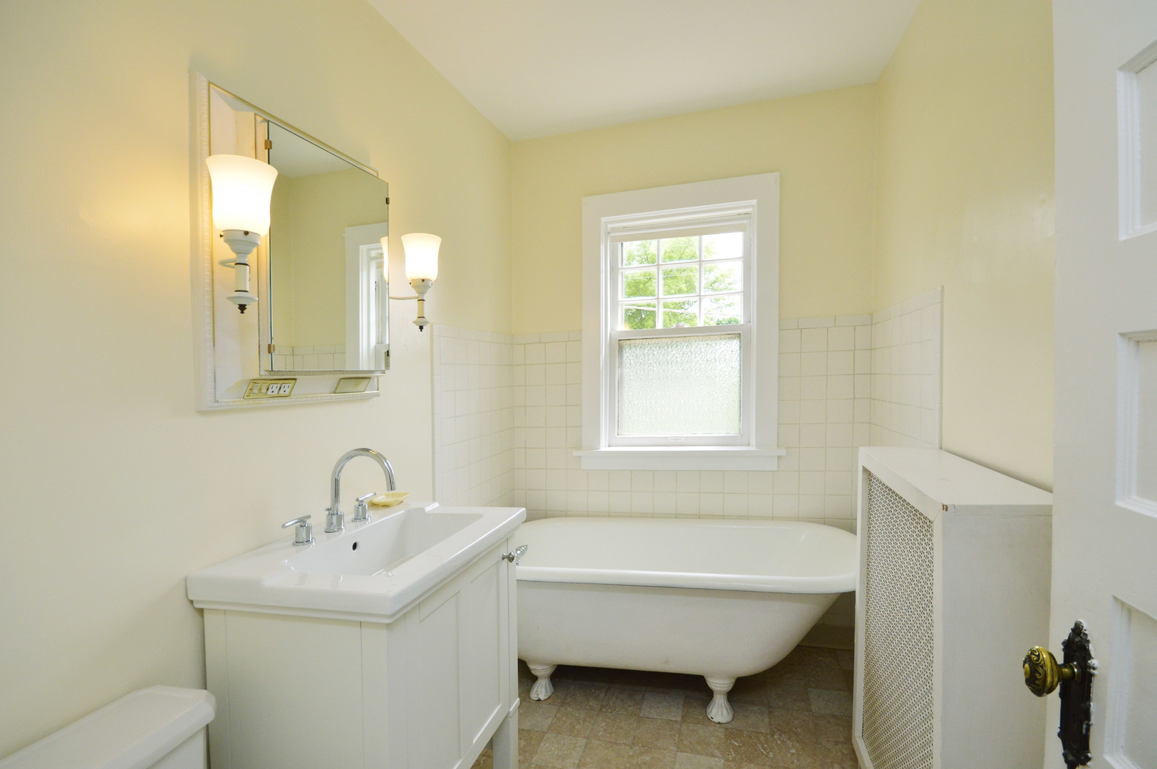 911 Simpson Street Evanston, IL 60201 - Photo 20 of 34