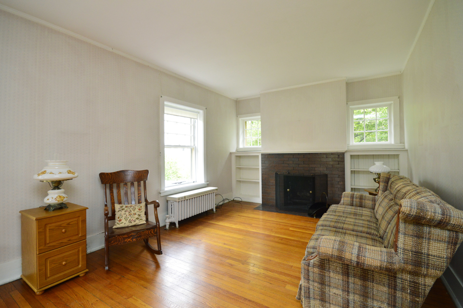 911 Simpson Street Evanston, IL 60201 - Photo 3 of 34