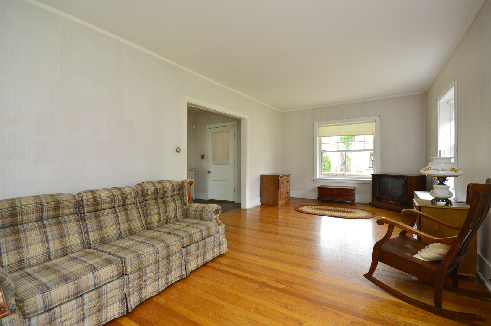 911 Simpson Street Evanston, IL 60201 - Photo 4 of 34