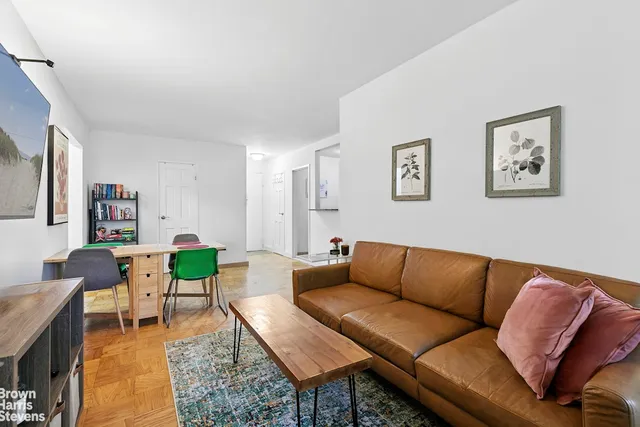 $1,100,000 | 400 Central Park West, Unit 1M | Upper West Side