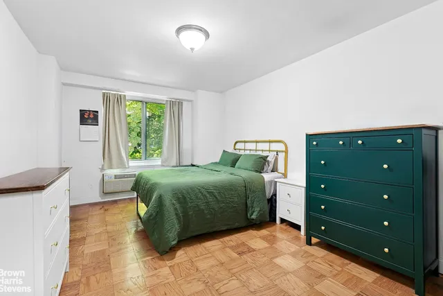 $1,100,000 | 400 Central Park West, Unit 1M | Upper West Side